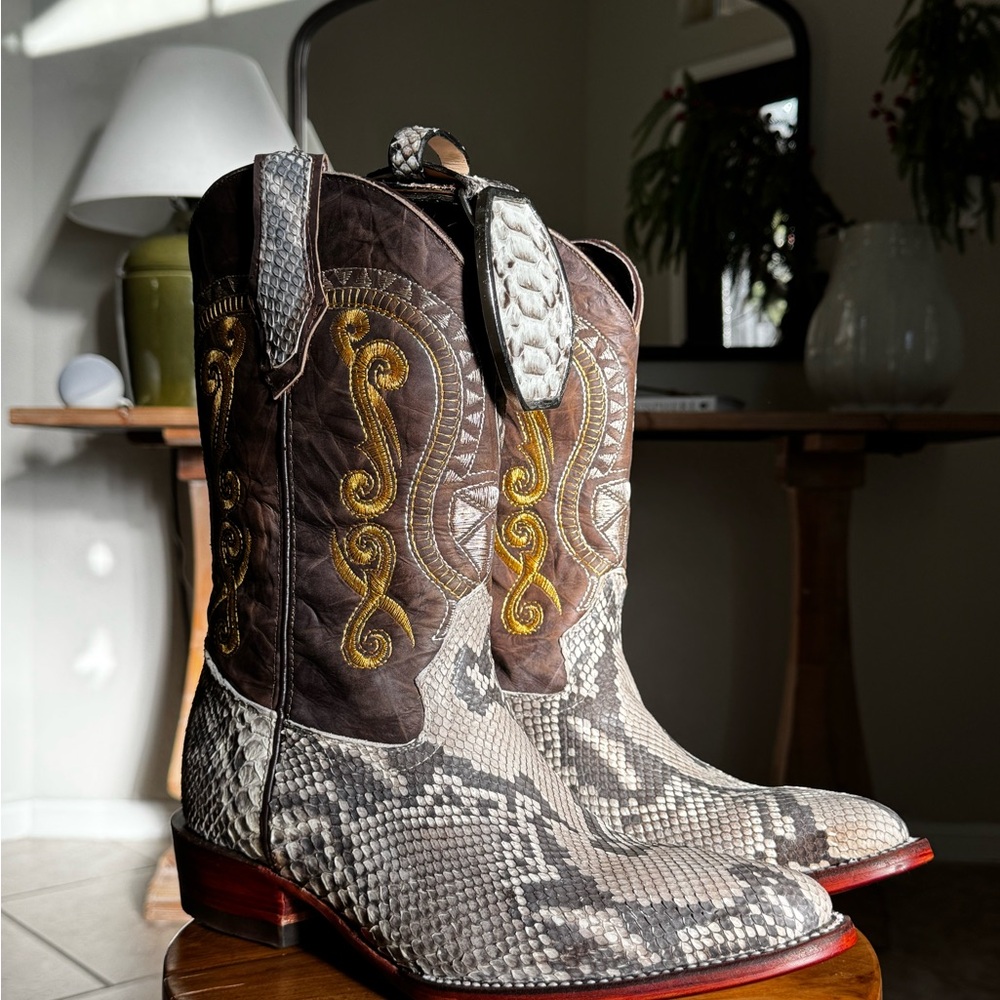Genuine Python leather cowboy boots - image 2